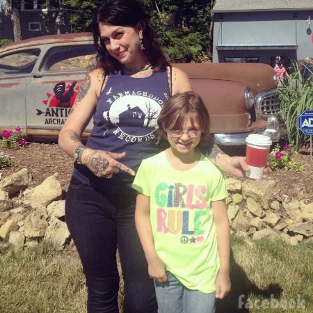 Danielle Colby Is a Mother Two Children, Miles Strong and Memphis Strong